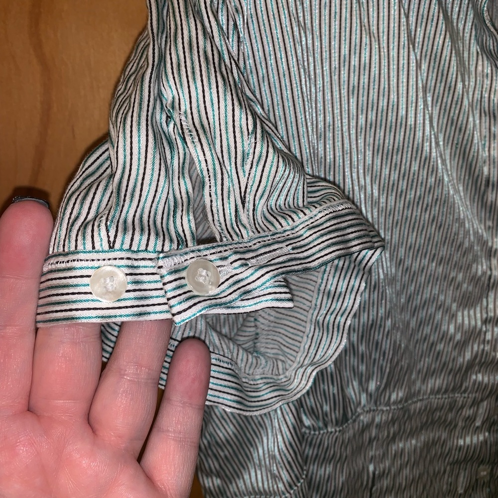 Button down shirt - Picture 3 of 4